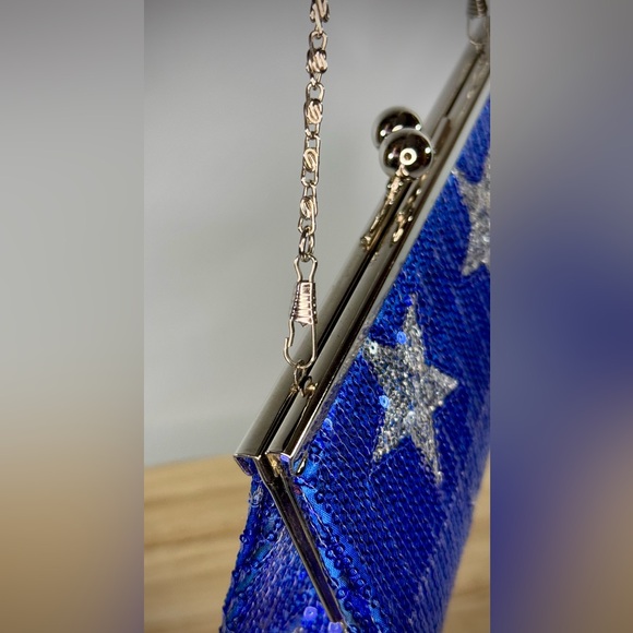 SOLD Blue and Silver Star Sequin Kiss-Lock Clutch - Picture 11 of 14